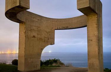 TERRAZA PRIVADA CON VISTAS AL PUERTO DEPORTIVO - Cimadevilla - Foto 19