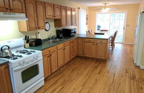 The Lily Pad at Loon Lake near Gore Mountain - Foto 3