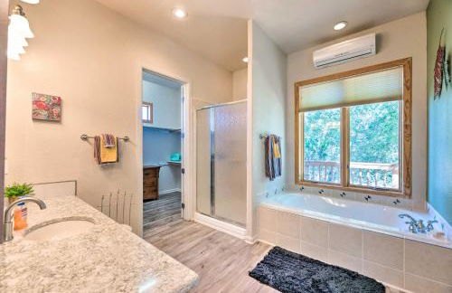 Docs Retreat in Ruidoso Downs with Mtn Views - Foto 19