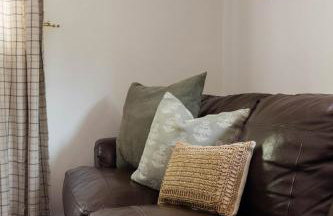 Comfy Home with Game Room & Back Yard - Kid Friendly - Foto 8