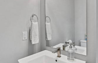 Chic Nashville Home Near Downtown Sleeps 14 - Foto 24