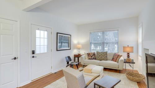 Walk to Lake Michigan - South Haven Condo! - Foto 4