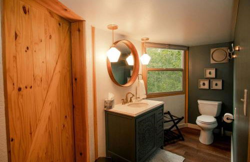 Luxury Yurt Rental near Austin for Glamping in Texas - Foto 13