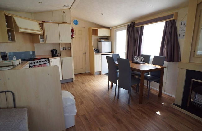 Pets Stay Free 3 Bedroom Caravan at Heacham Beach - Foto 8