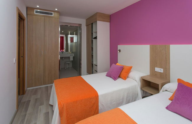 Aparthotel Acuasol - Photo 17