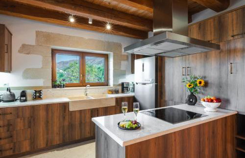 Lithus Retreat with Jacuzzi and 360 Views - Foto 8