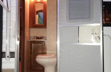 Lakefront! Twin Birch Resort - The Loon - Foto 9