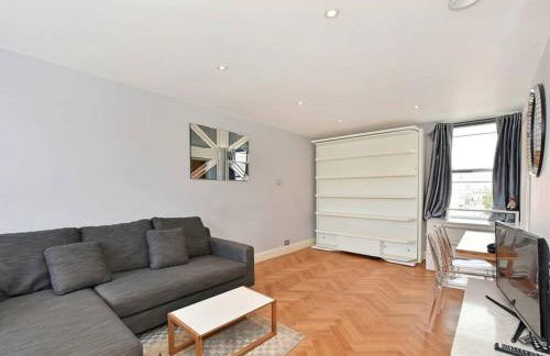 Amazing apartment central London near tube station - Photo 23