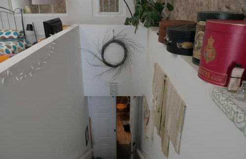 ‘Museum Loft’ Scotland’s Wee Hat Museum - Photo 23