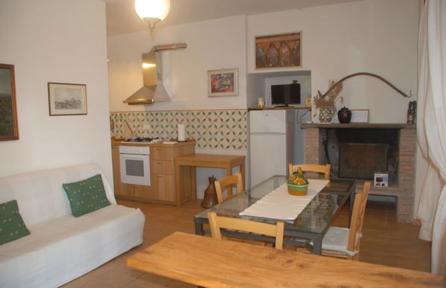 Silence and Relaxation for Families and Couples in the Countryside of Umbria - Photo 9