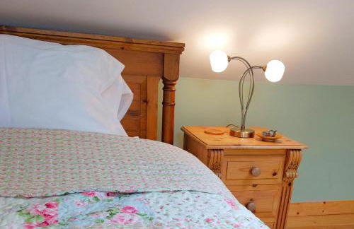 Wesley House Holidays - Choice of 2 Quirky Cottages in 4 private acres - Foto 14