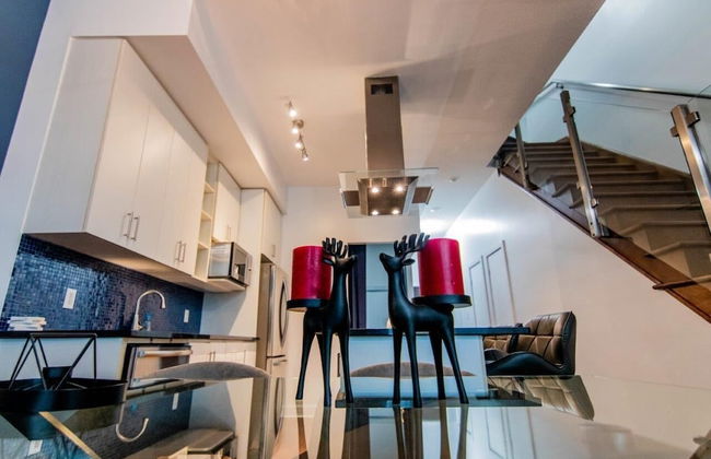 Designer Luxury 3 Bedroom Townhouse - Foto 24