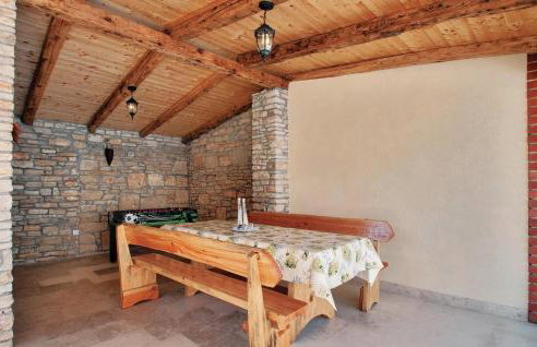 Two-Bedroom Holiday Home In Divsici - Foto 12