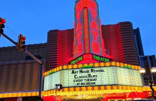 Downtown A2 Gem - Next to Hospitals, Stadium & Restaurants - Foto 54