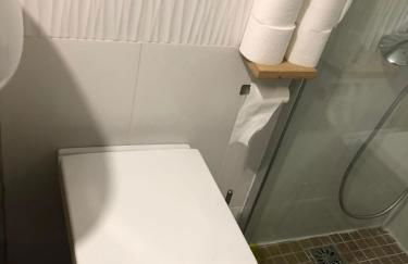 F2 équipé, 15mn de Paris, parking, climatisation - Foto 2