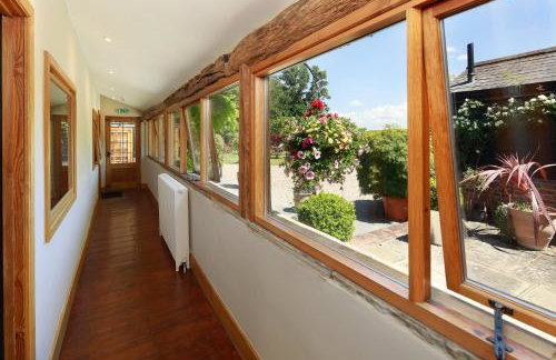 Tonge Barn - Photo 46