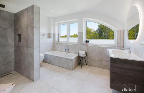 Lütt Diekje - Luxus-Haus mit Meerblick, Sauna & Kamin - Photo 17