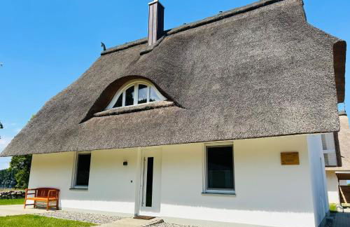 Reetdach-Ferienhaus "ANNI" mit direktem Meerblick, Sauna und Kamin - Foto 27