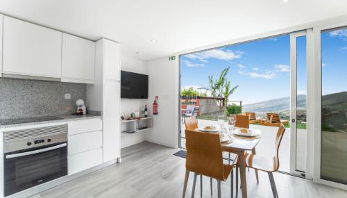 Brand new private modern apartment with Patio and Sea View - Foto 2