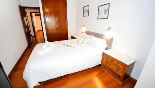 Apartamento 2 Hab y garaje en San Juan de Alicante - Foto 4, wardrobe