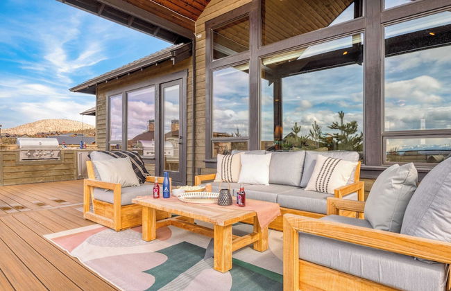 Heritage by Avantstay Luxe Oregon Retreat + Deck - Foto 2