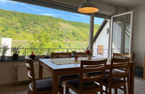 Reis - feine Weine "Am Weingut" - Foto 7