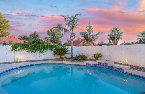 Modern Escape with Pool Ping Pong & Putting Green - Foto 52