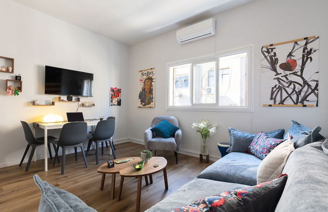 Artistic Downtown Vibe Apt in Florentin - Foto 16