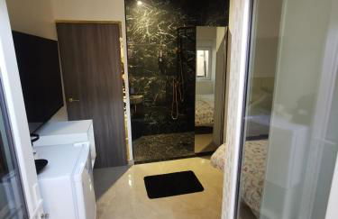 Lyon superbe jacuzzi vue sur jardin - Foto 9