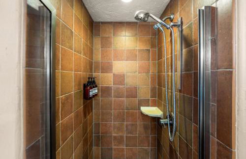 Royal Elk Lodge Hot Tub Sauna Theatre Speakeasy - Foto 44