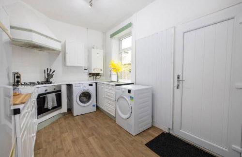 Cosy Four Bedroom Terrace Rishton - Foto 31