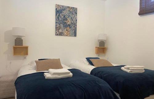 La vie est belle - centre d'Arromanches, terrasse - Foto 9