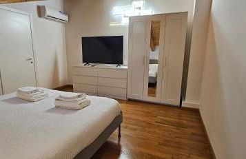 Relaxing Apartment With View - Photo 21