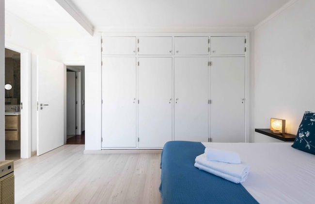 Sesimbra Stylish Villa by Homing - Photo 37