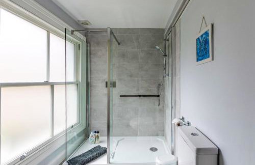 Bright 2 bedroom flat with terrace in Notting Hill - Foto 16