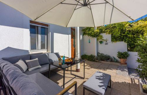 Einzigartige Villa mit Privatpool, Meerblick, Trampolin, Bikes und viele Wanderwege in der Gegend - Foto 1