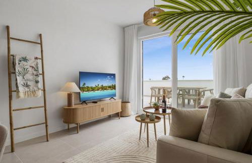 Luxury 2BR - 400m to Beach - Pool & Views - Casa Los Amigos - Foto 2