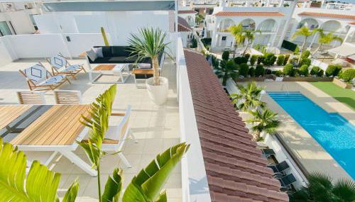 Fortuna Penthouse with roof terrace, AC and pool - Photo 1