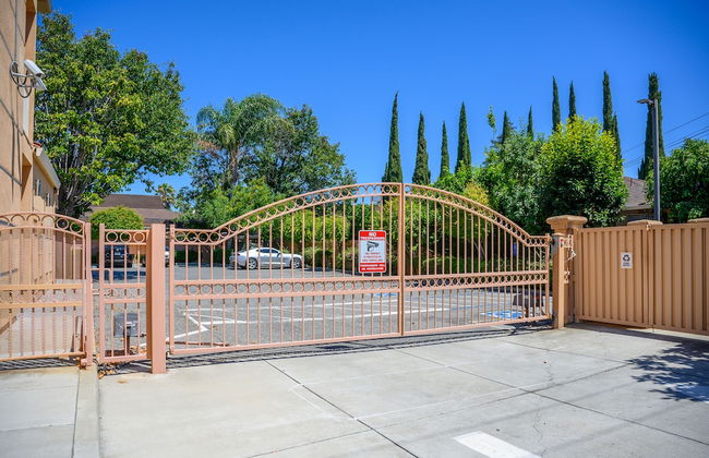 Studios Inn - Photo 40