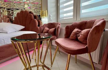 Apartament "Gold Luxury Dubai" Centrum z dużą wanną dla Dwojga - Foto 12