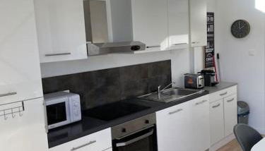 "Echapée Belle" Appart Moderne 4 pers à Velaux - Tout équipé avec terrasse à 15 min plage et aéroport - Foto 2