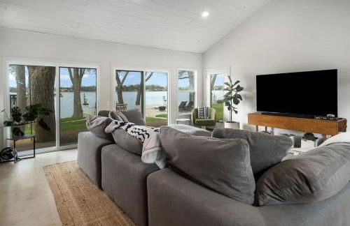 Waterfront Pickleball Court Wurstfest Stay - Foto 8