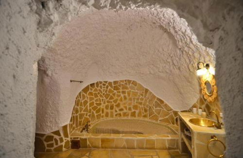 House&Cave Parking and Terrace, in the city - Foto 20