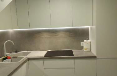 Incantevole appartamento con piscina e vista monti - Foto 13