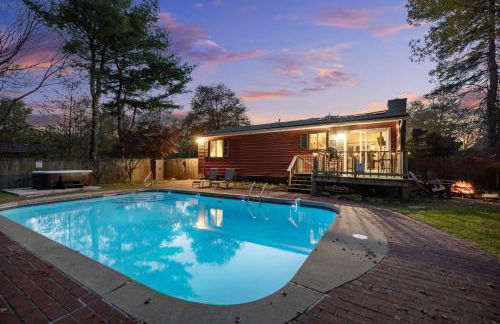 Experience Four Seasons in the Poconos - hot tub, lakeview - Foto 59