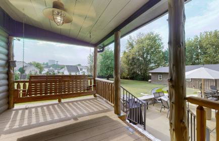 3BR Luxury Log Cabin Near Franklin - Foto 20