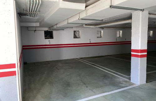 Sunny Retreat with Stunning View - Foto 45