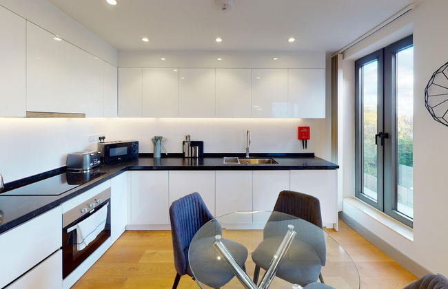 Kew Bridge by Charles Hope - Foto 15