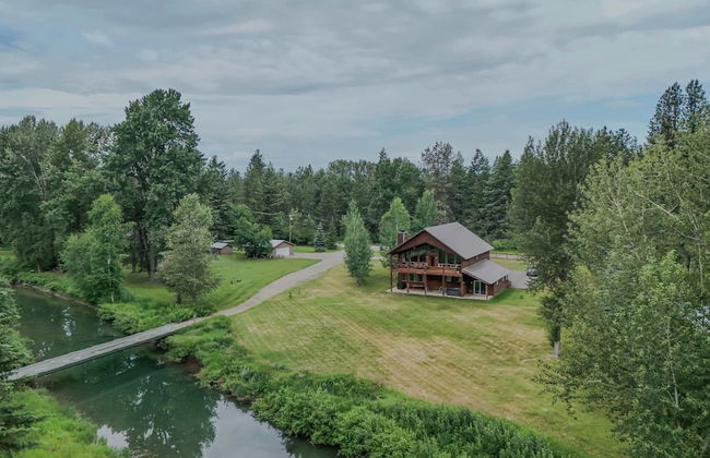 Flathead River Retreat For 15! - Foto 48