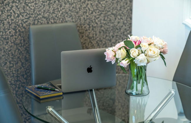 Madika Homes Luxe Apartment in Mill Hill - Foto 26